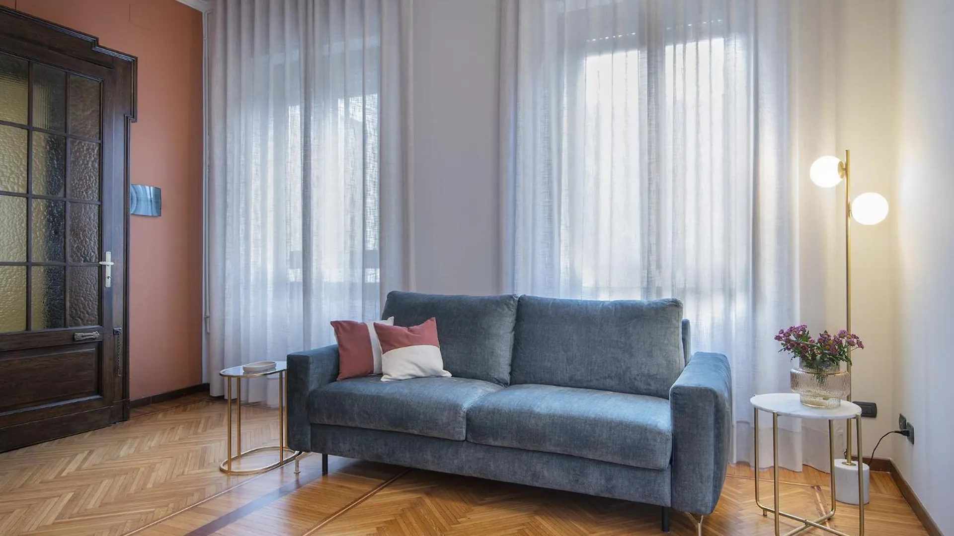 Fifty Eight Suite Milan Montenapoleone Two Bedrooms شقة