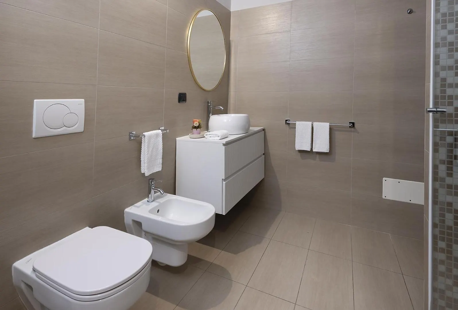 شقة Fifty Eight Suite Milan Montenapoleone Two Bedrooms