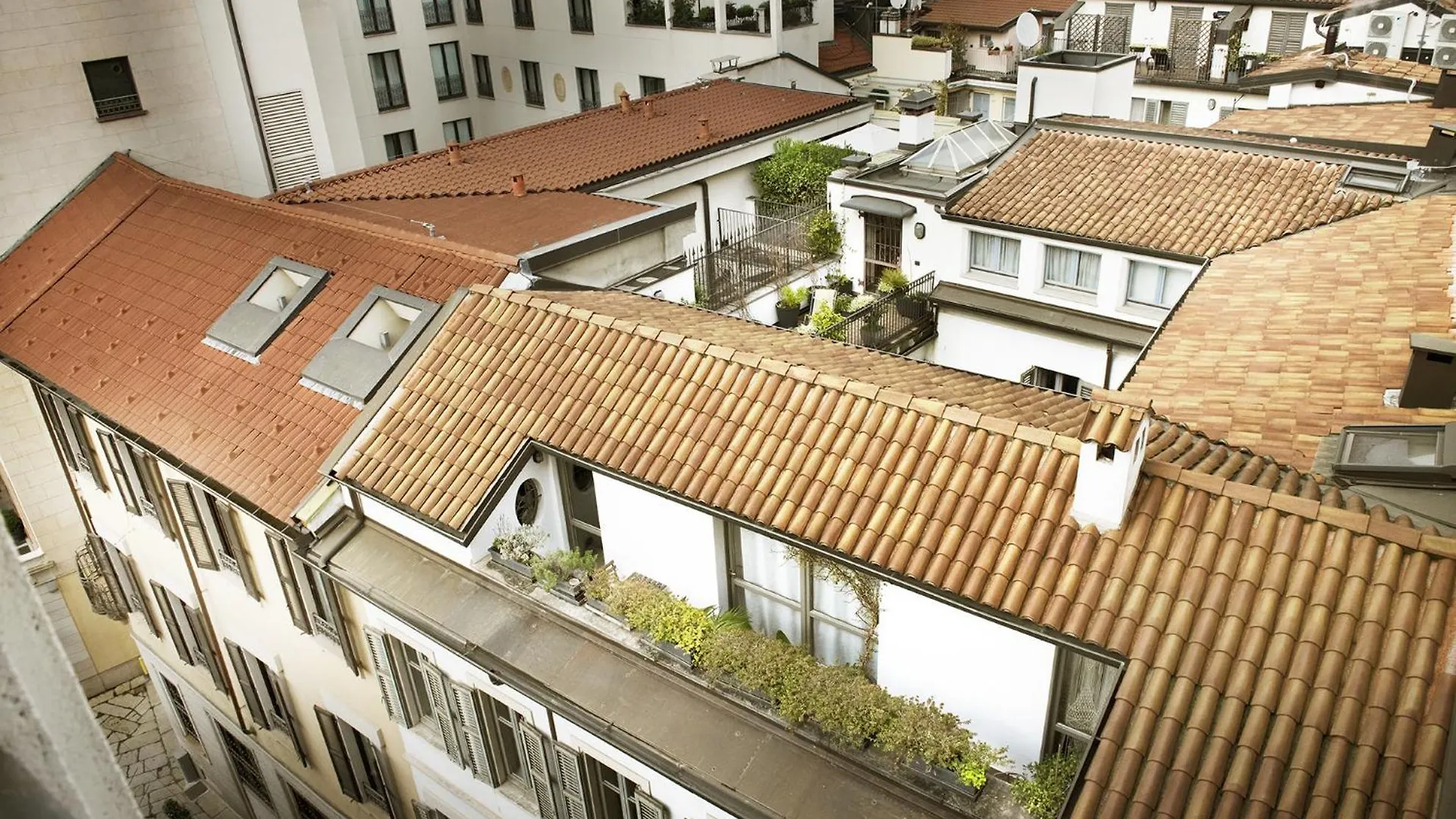 Fifty Eight Suite Milan Montenapoleone Two Bedrooms 0*,